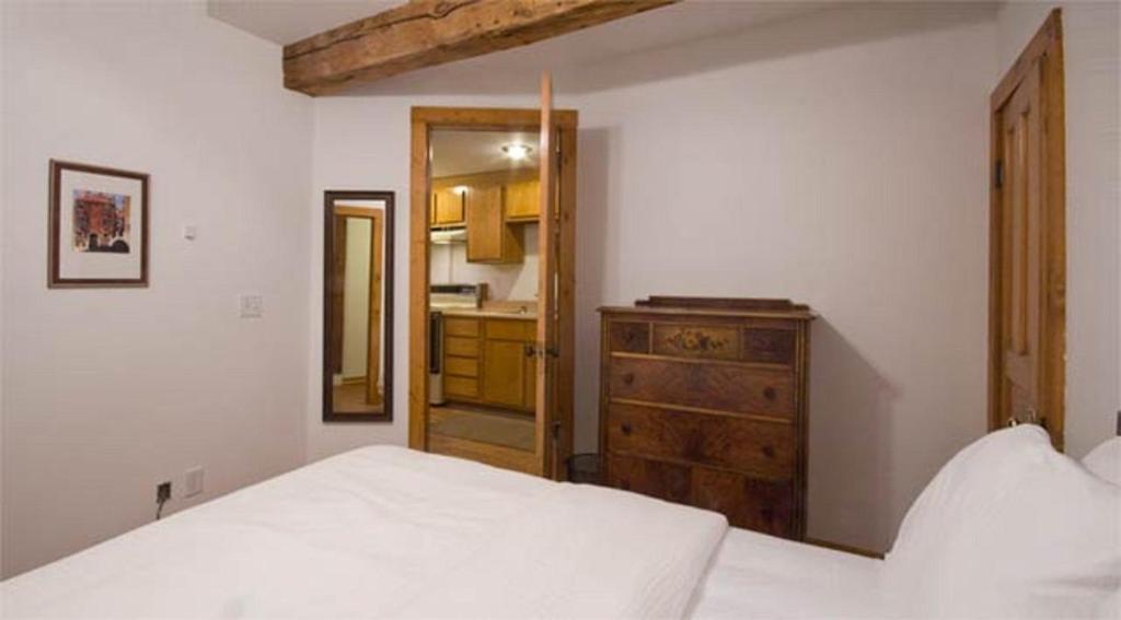 305 North Inn - Галена Номер фото